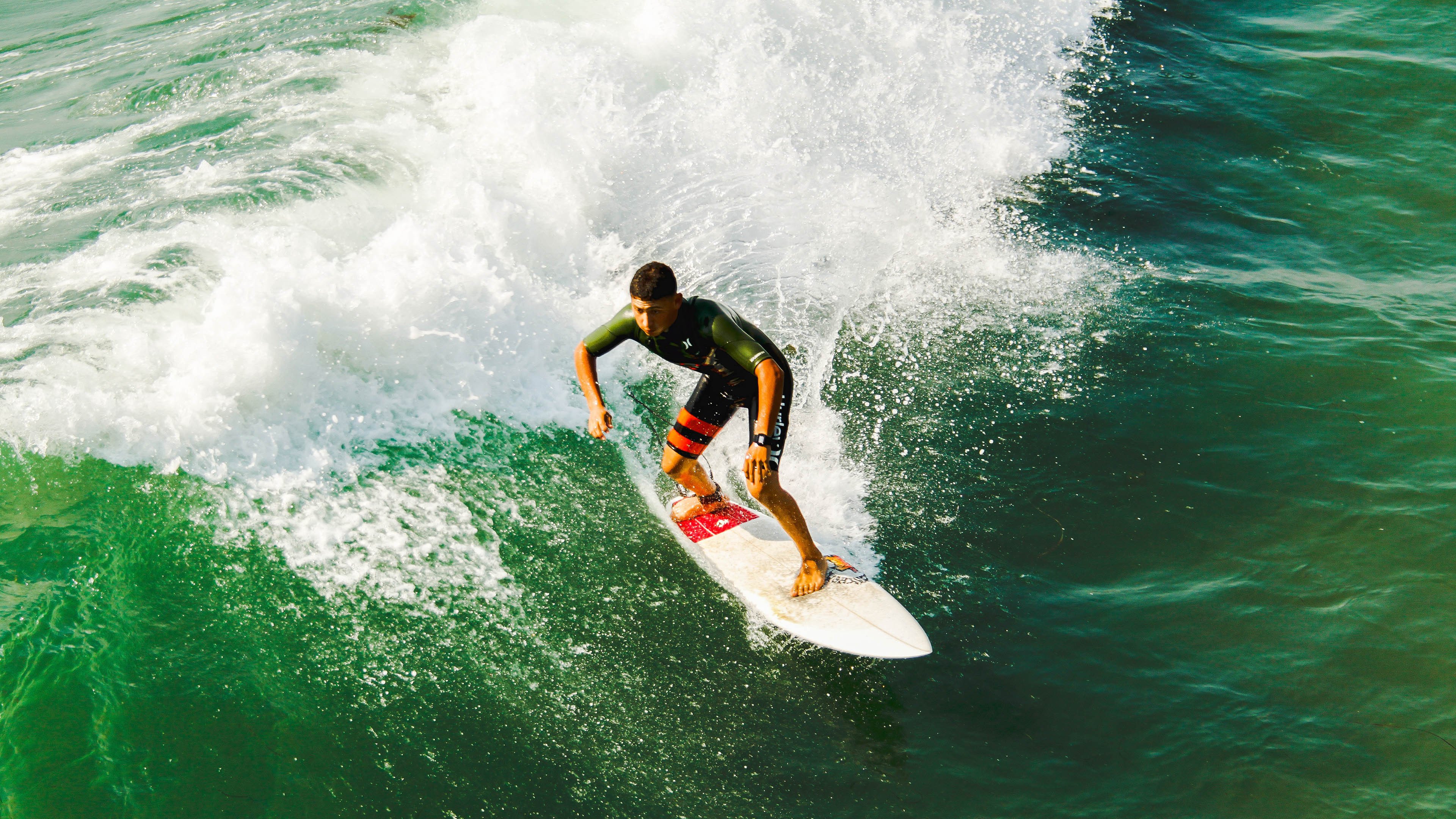 开云体育在线-英格兰边路组合打爆对手防线，英格兰主打阵型